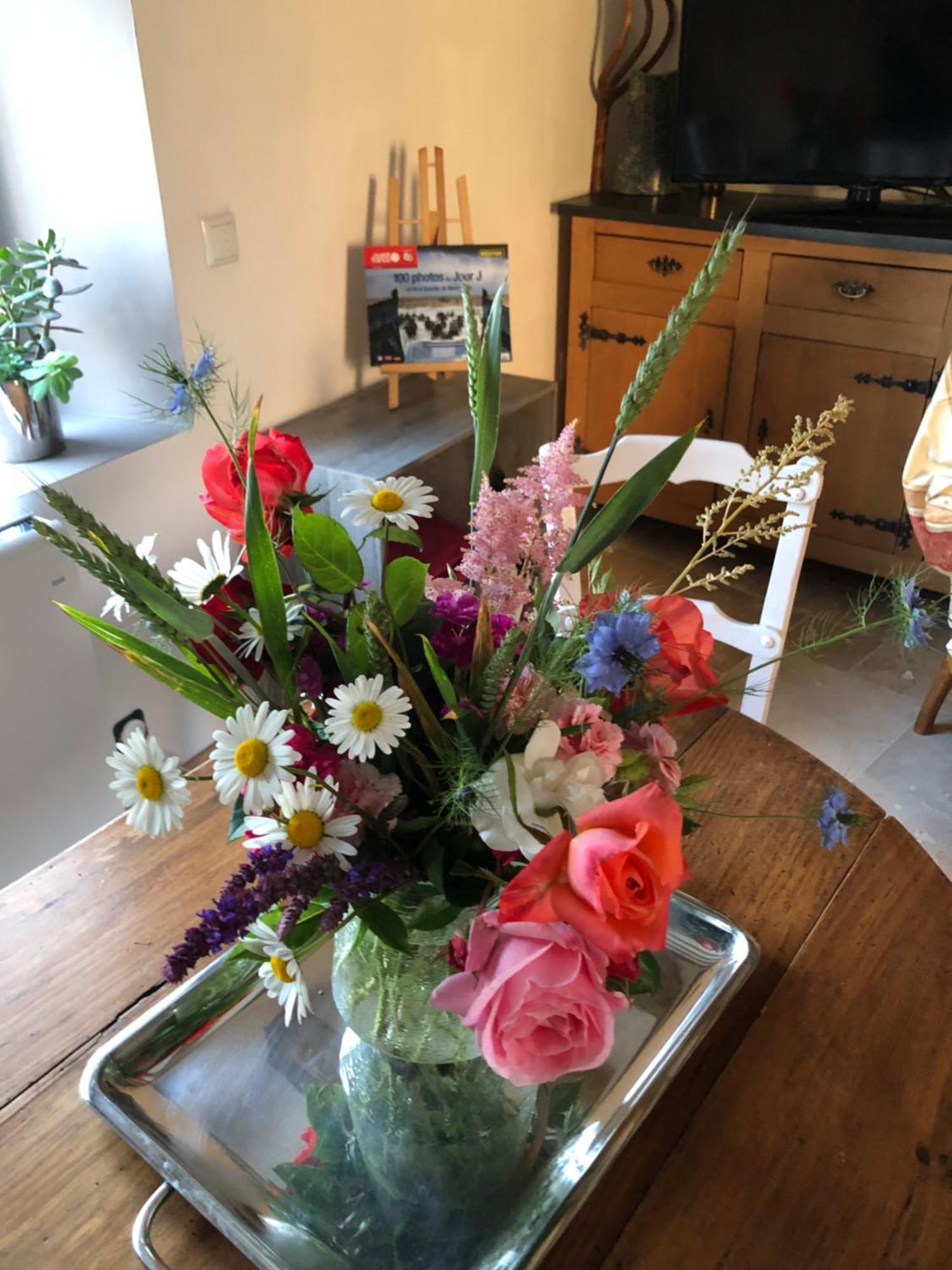 L'Atelier De Sophie Bed & Breakfast Longueville  ภายนอก รูปภาพ
